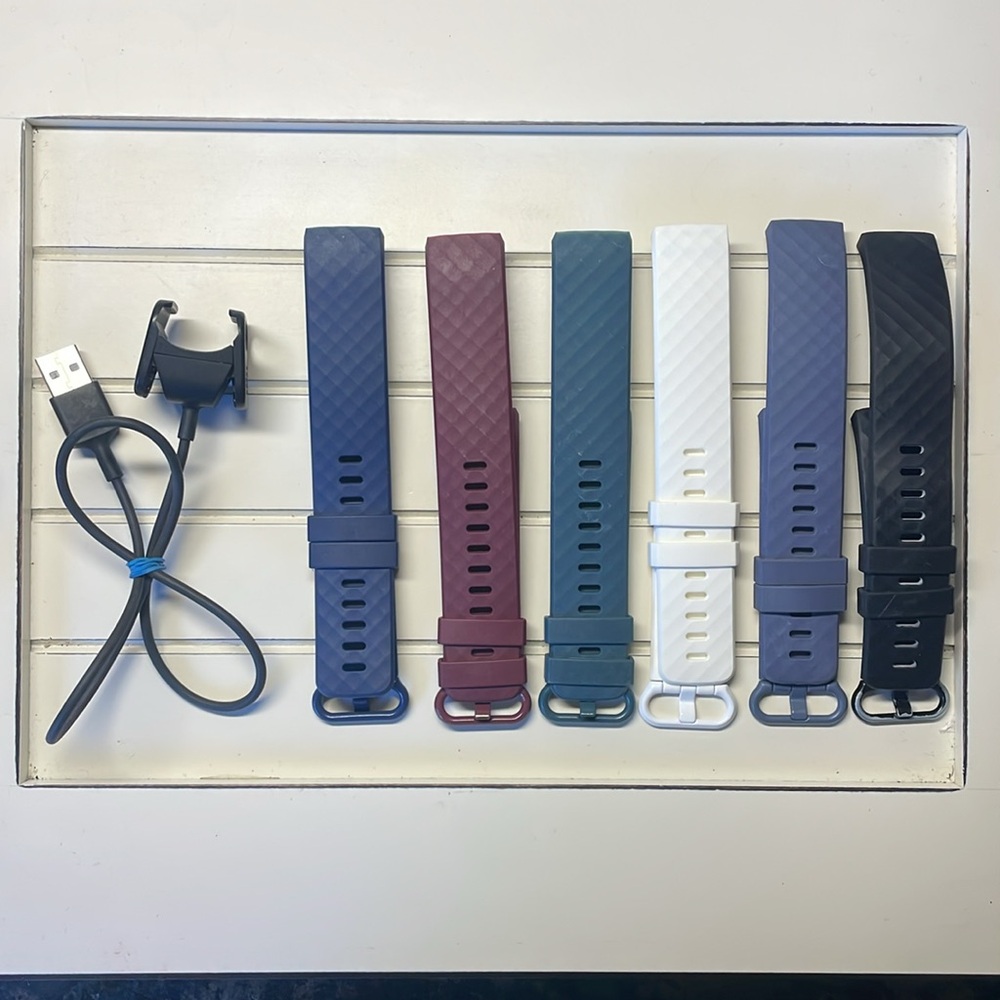 Fitbit Charge 3 OEM USB charging cable + watch straps (set of 6 straps).